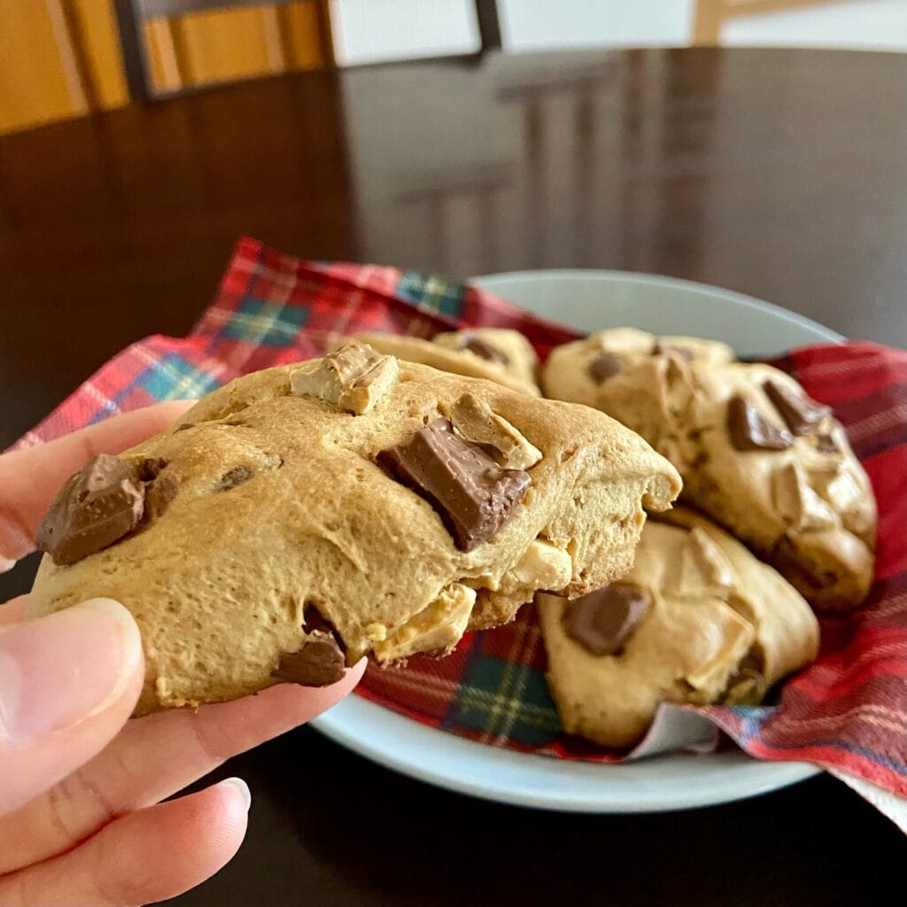 LEEレシピ　カフェモカスコーン　手作りバレンタイン　LEEレシピ　手作りおかし　スコーン