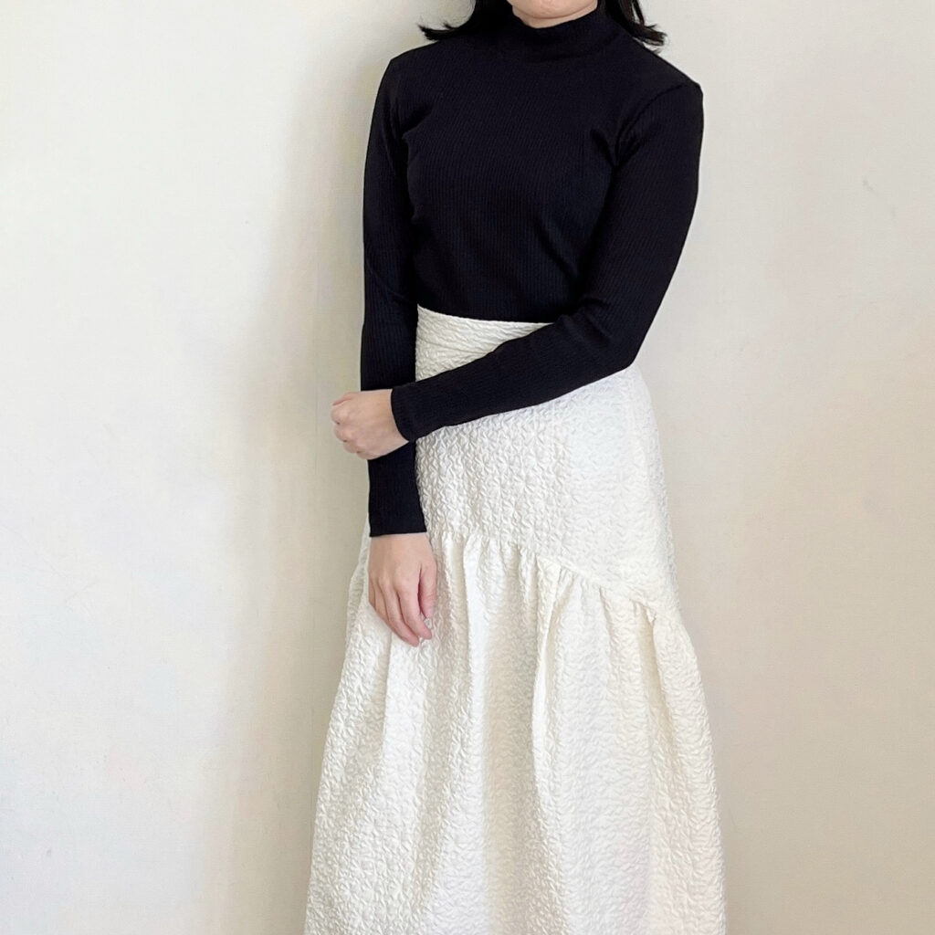 ユニクロ　UNIQLO リブハイネックT