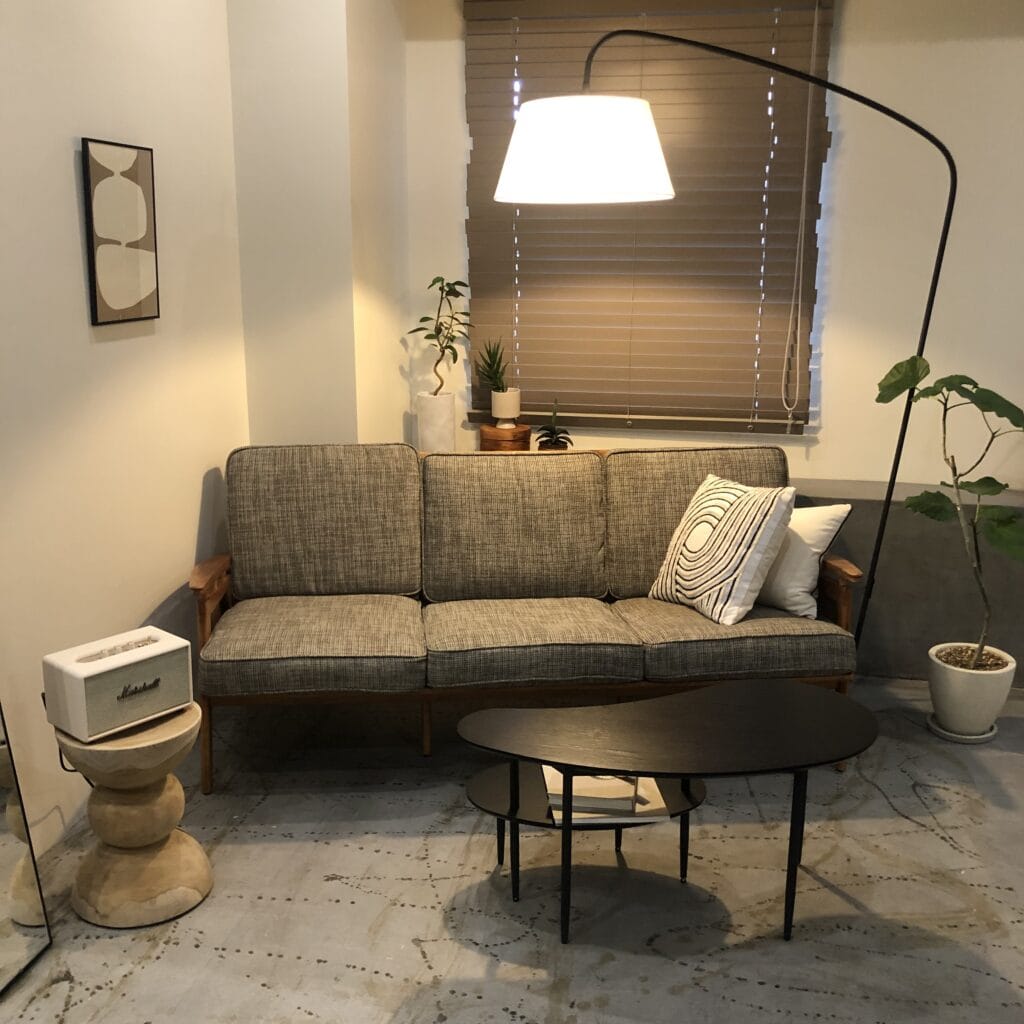 LOVST TOKYO ヴィーガン　エコ　エシカル　サステナブル　レザー　ボストンバッグ　トートバッグ