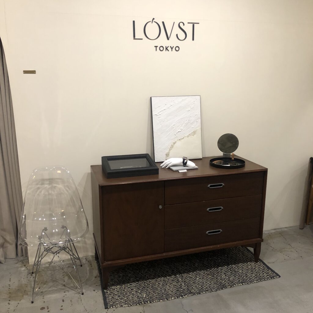 LOVST TOKYO ヴィーガン　エコ　エシカル　サステナブル　レザー　ボストンバッグ　トートバッグ