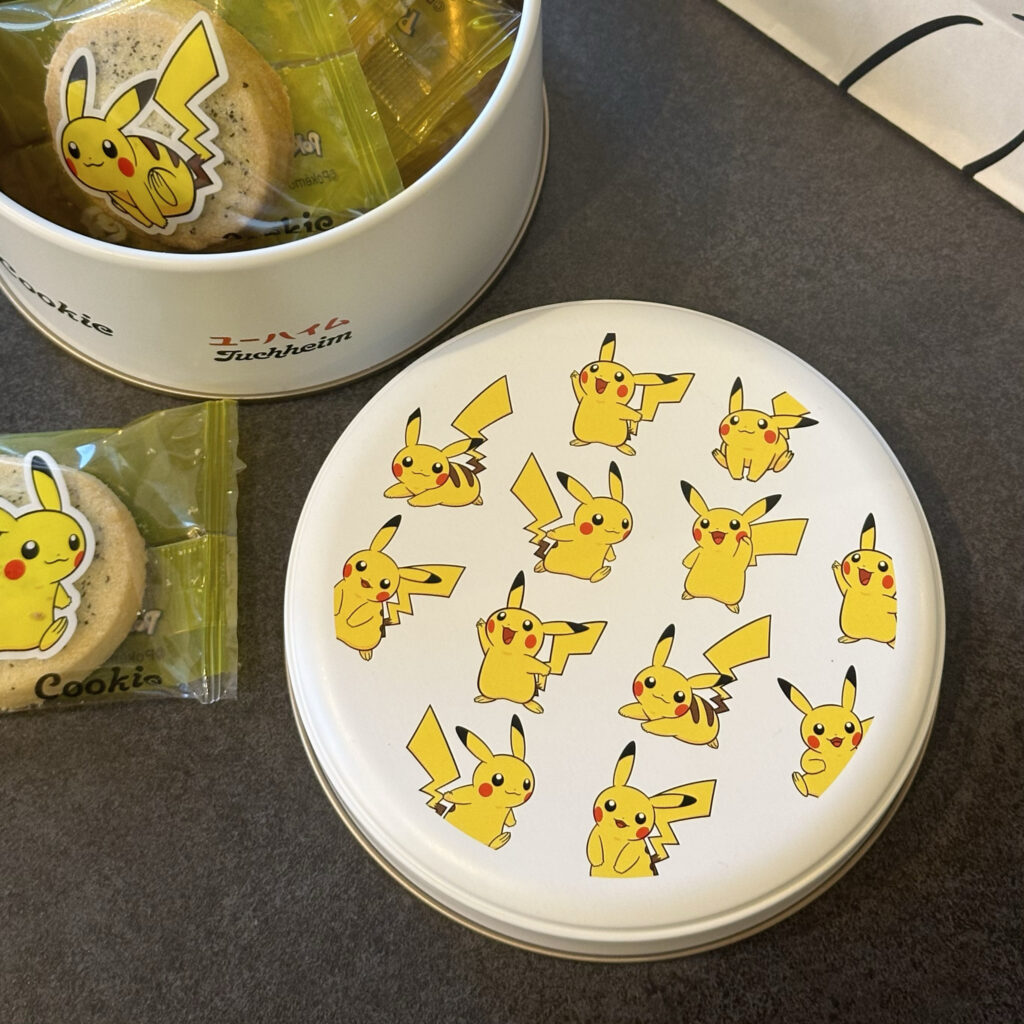 ユーハイムのポケモンデザインクッキー缶2025