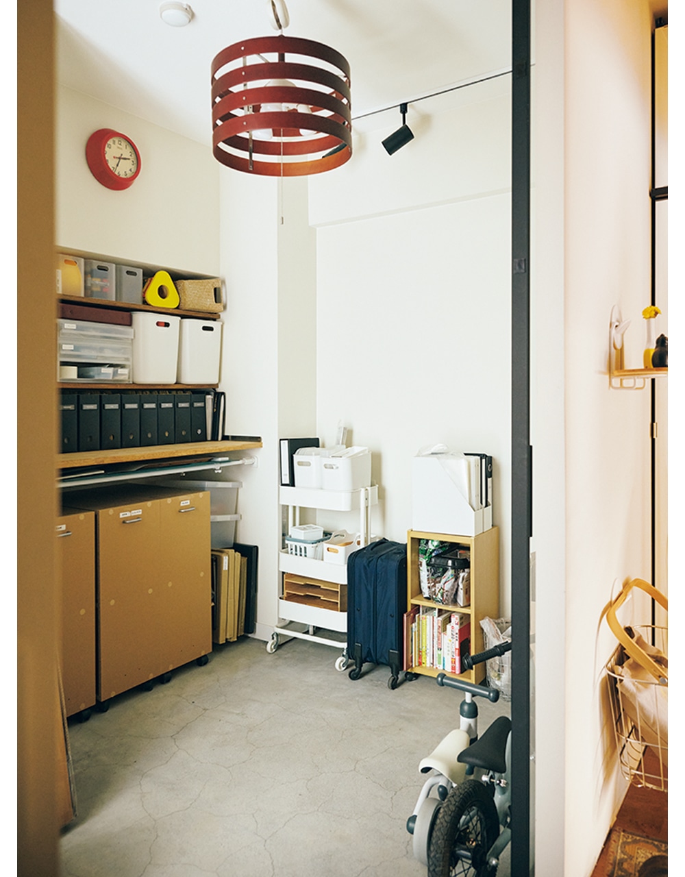 玄関横にあった6畳の洋室を3.5畳の土間に