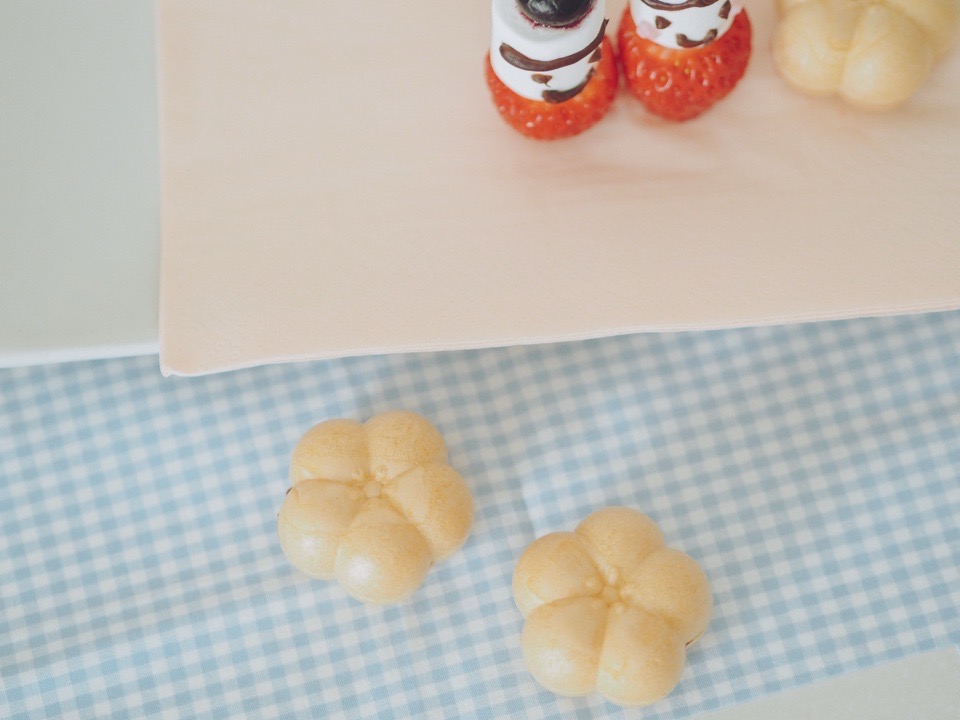 手作り最中といちごとマシュマロのひな人形