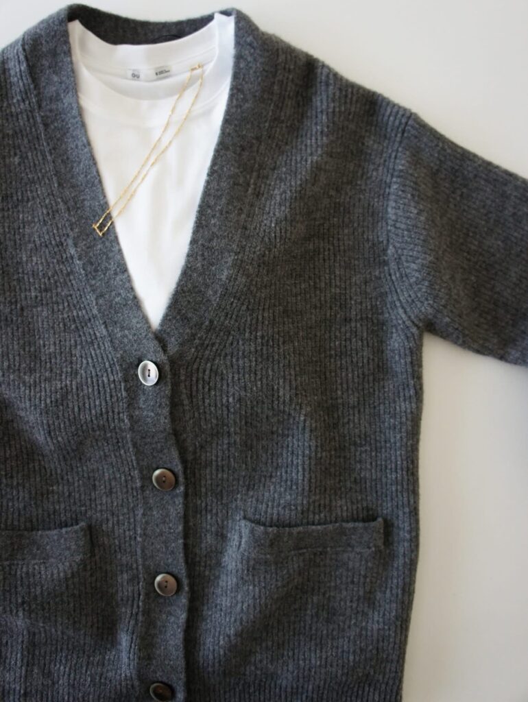 GU　パフィータッチオーバーサイズカーディガン　07 GRAY