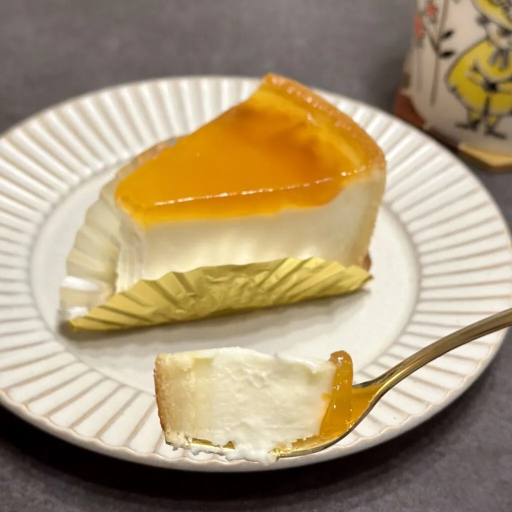 「デリチュース(チーズケーキ)」