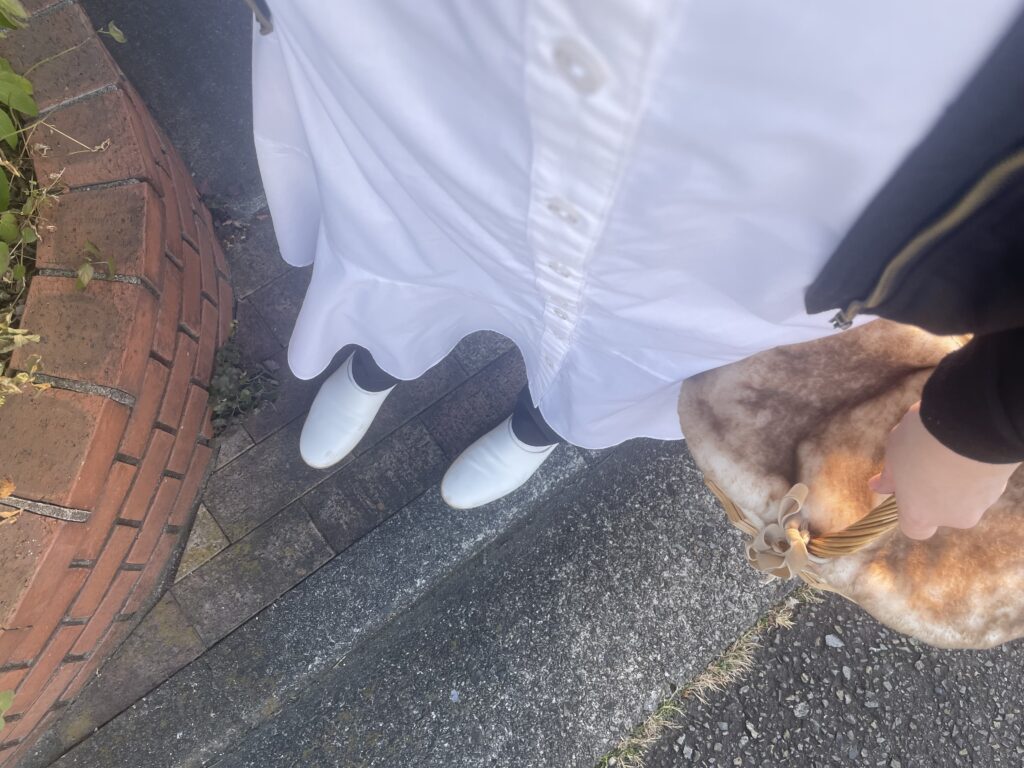 ユニクロGUコーデ2025年2月中旬足元写真2　LEE100人隊　TB　はな　今日なに着てる