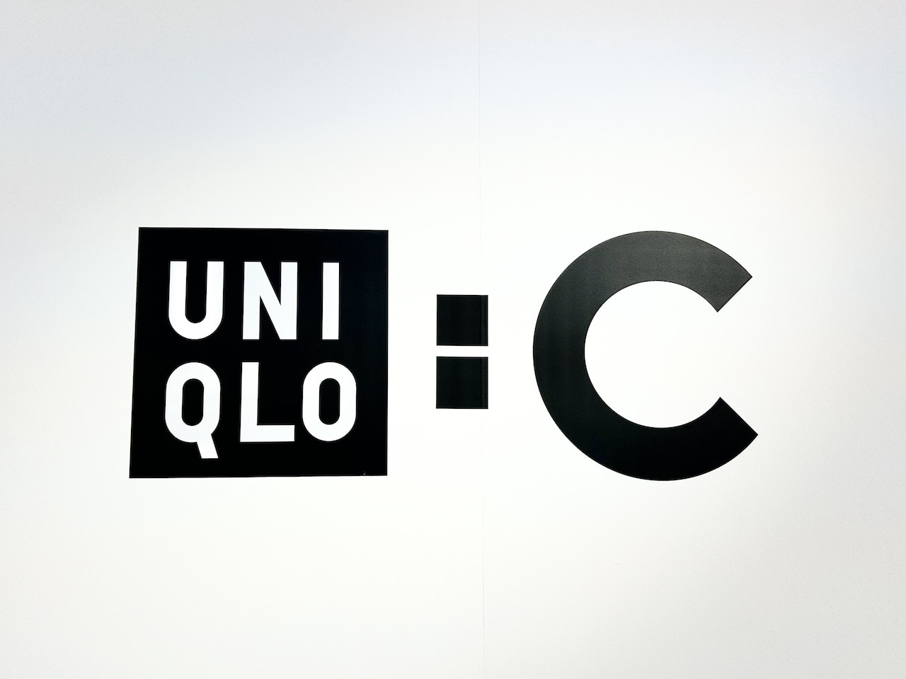 ユニクロシー ロゴ