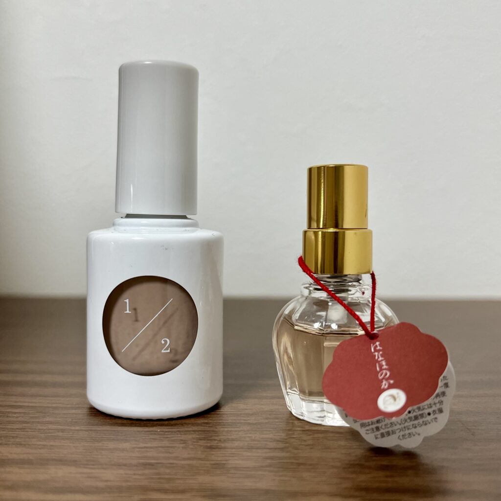 香水　フレグランス　ネイルポリッシュ