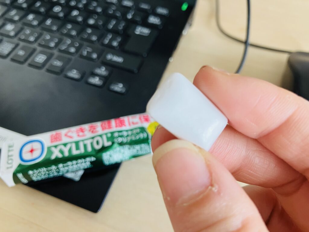 キシリトールガム 仕事中 ロッテ 歯