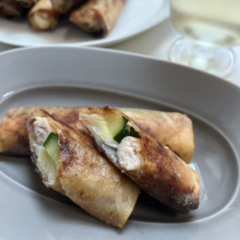 LEE100人隊が作った「ささ身ときゅうりの春巻き」