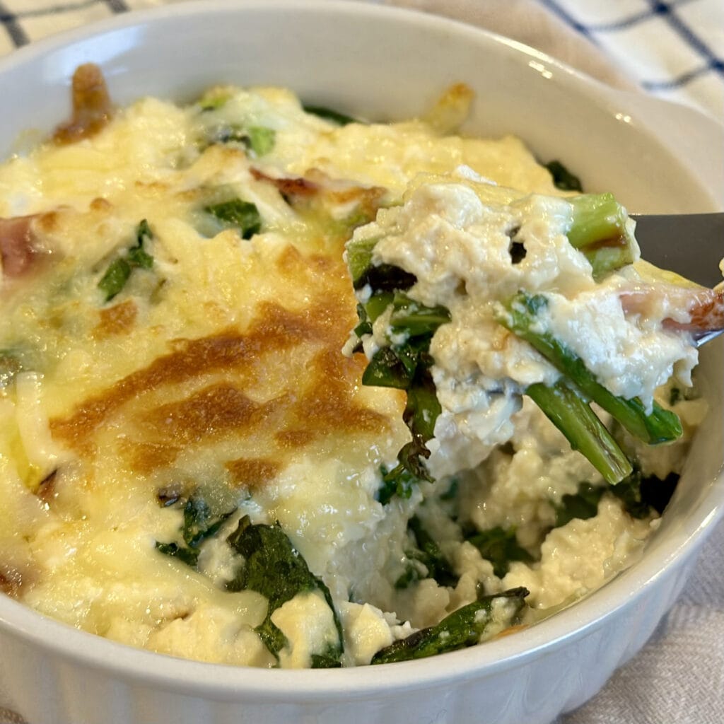 榎本美沙さんの「菜の花のお豆腐グラタン」