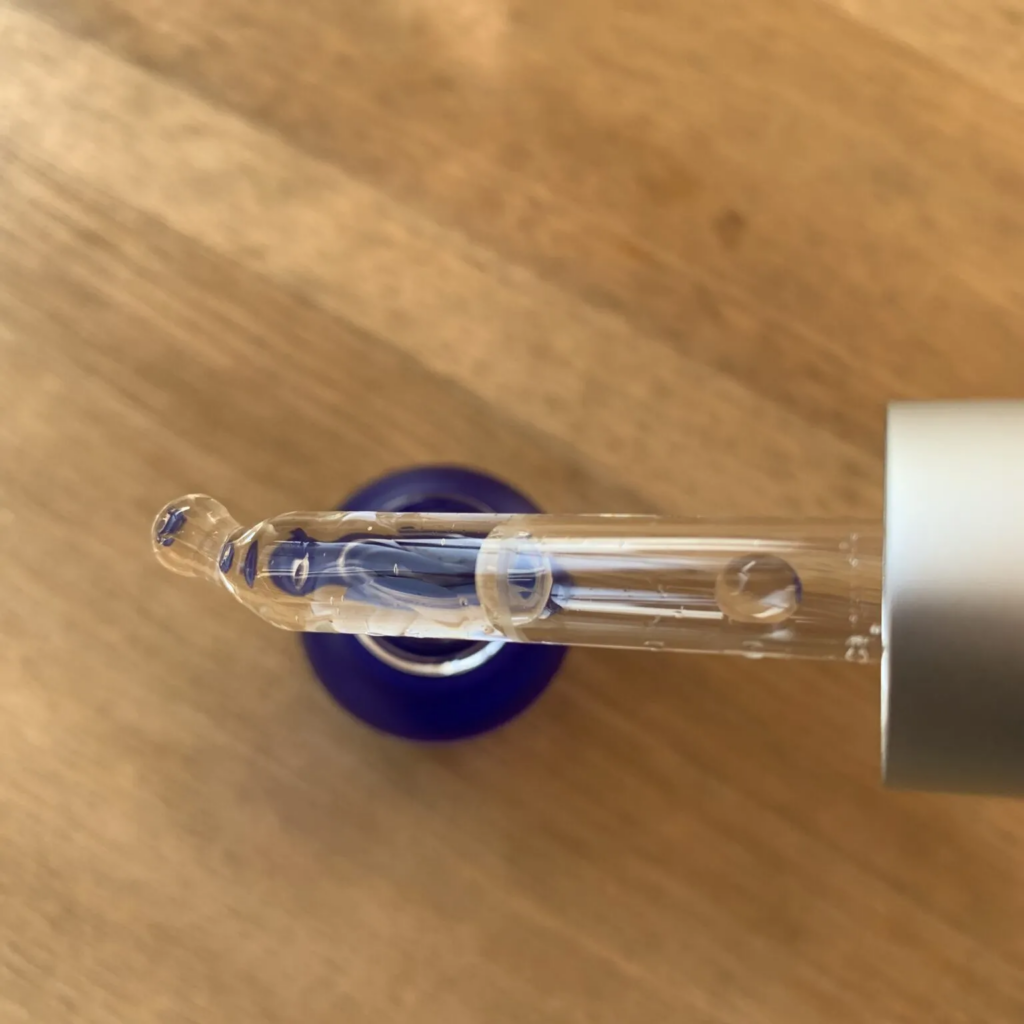 「タカミスキンピール」スポイト