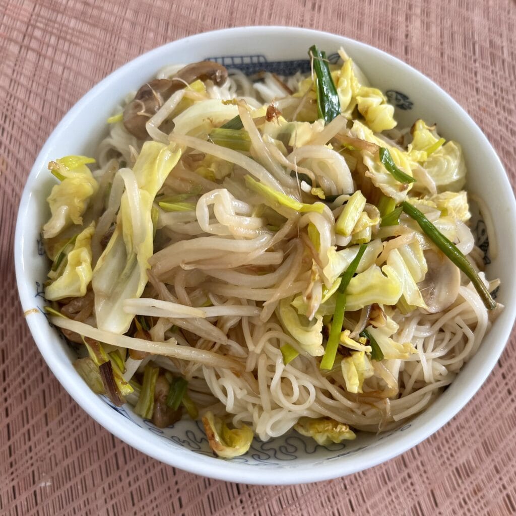 焼きそうめん　ソーメンチャンプル