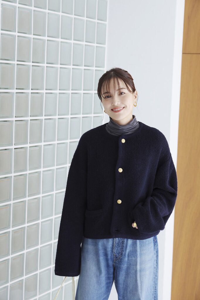 12closet
【洗える】コットンカシミヤタートルカットソー
￥8,580