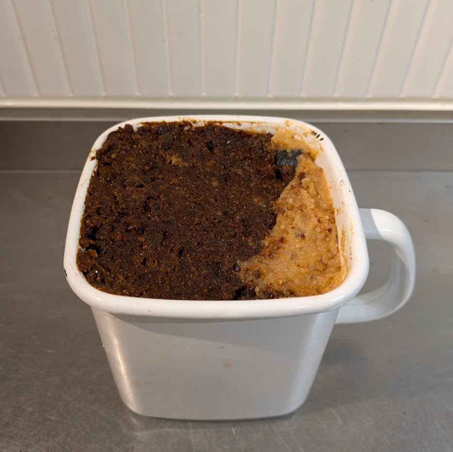 野田琺瑯　自家製豆味噌　昆布仕切りの合わせみそ