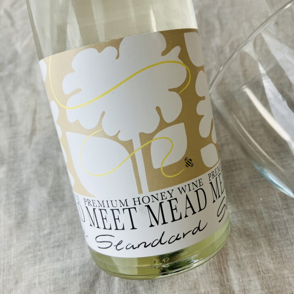 峰の雪酒造場「ミード酒」