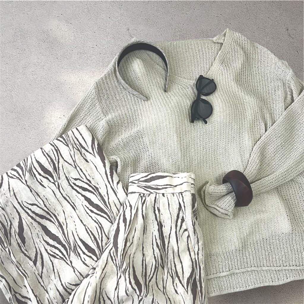 ファッション　春コーデ　白