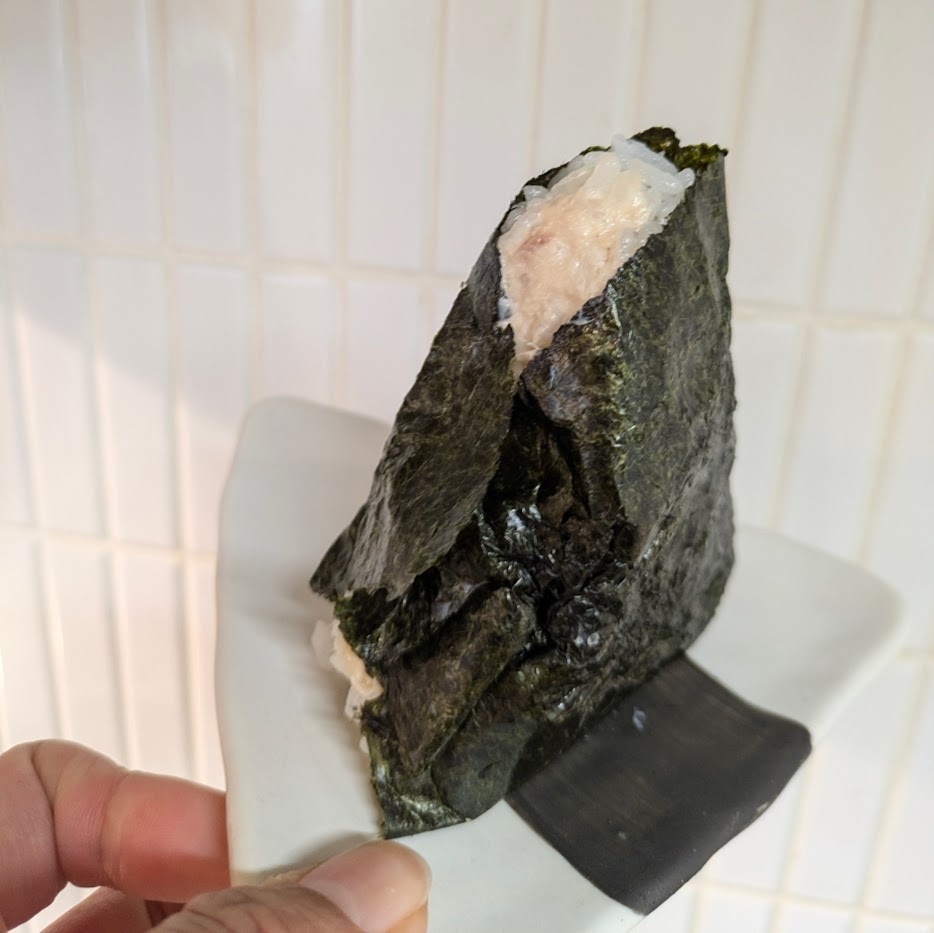 腸活おにぎり　ツナマヨ　玉ねぎ麹