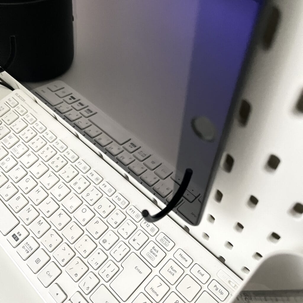 IKEA スコーディス　SKADIS