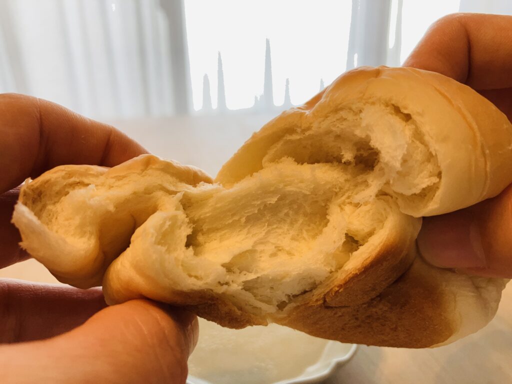 ペリカン
ロールパン