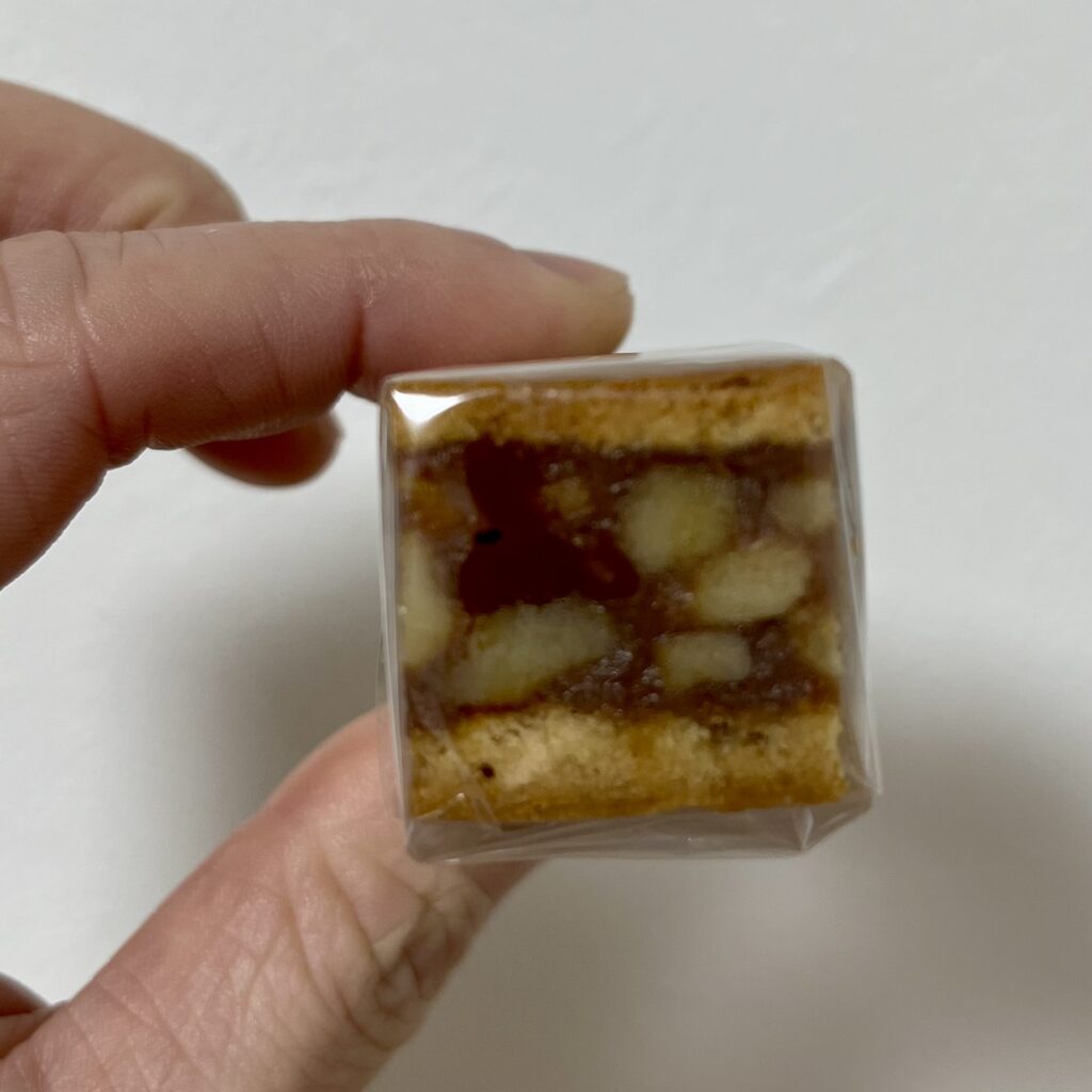 クルミッ子　お菓子