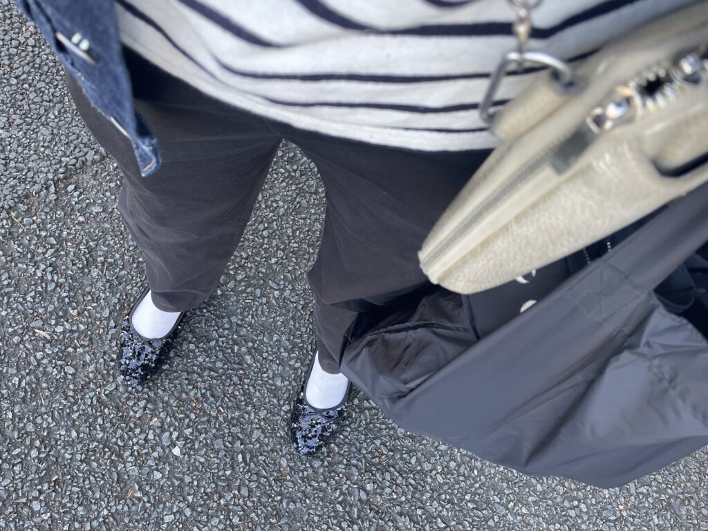 ユニクロGUボーダーコーデ3月初旬足元写真2　LEE100人隊　TB　はな　今日なに着てる