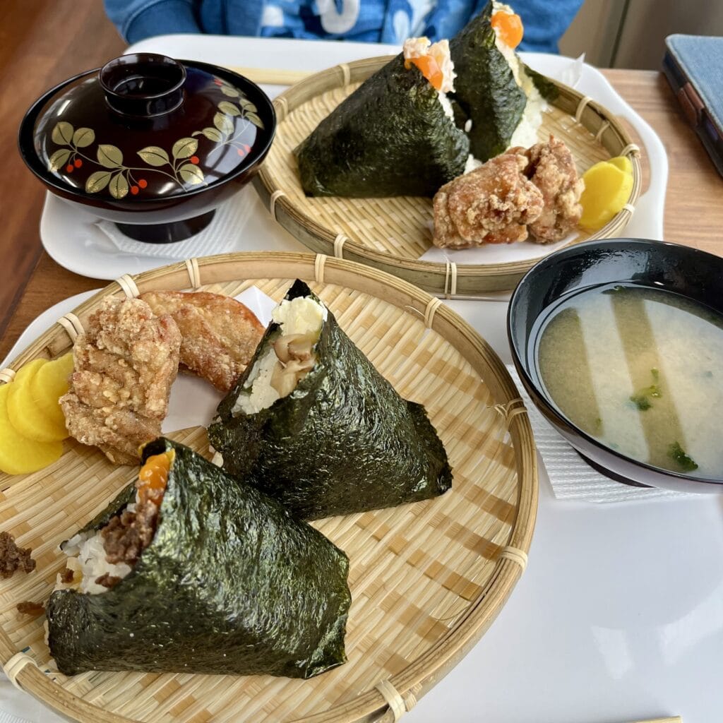 おむすび　おにぎり　米
