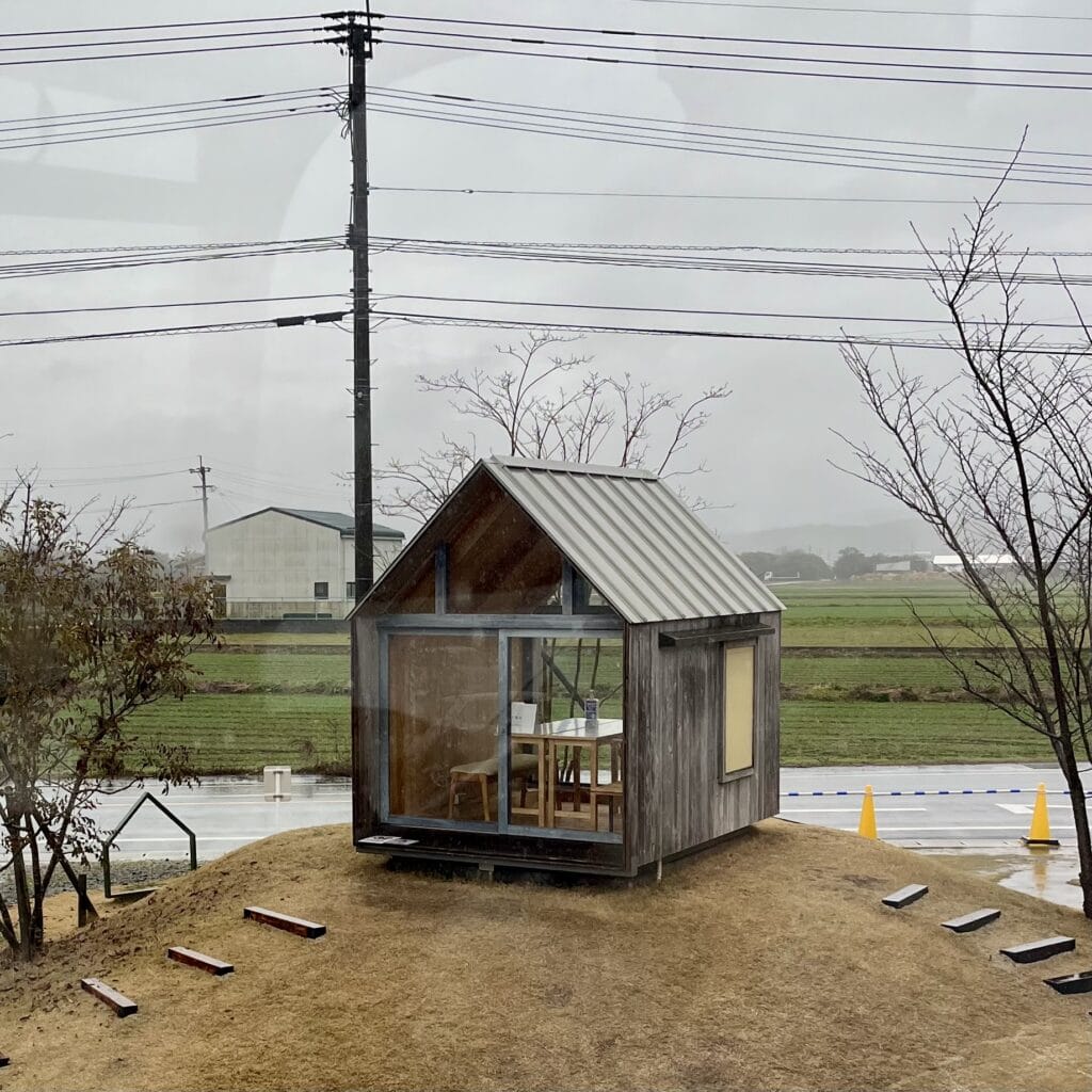 小屋　カフェ
