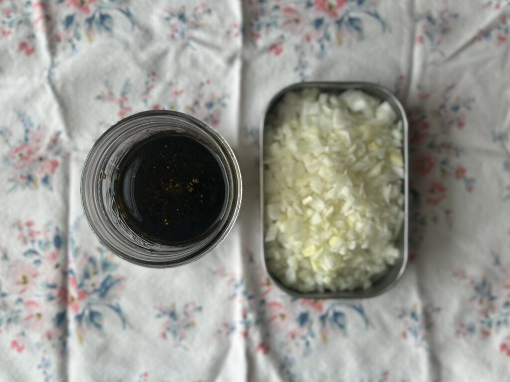 【LEEレシピ】榎本美沙さん「新玉ねぎのお醤油ドレッシング」を作って休日ごはん TB icoco