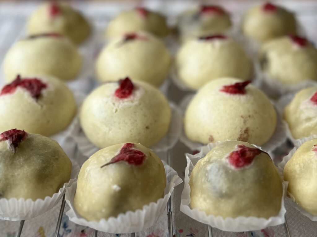 春うらら、桜まんじゅうを作りました TB icoco