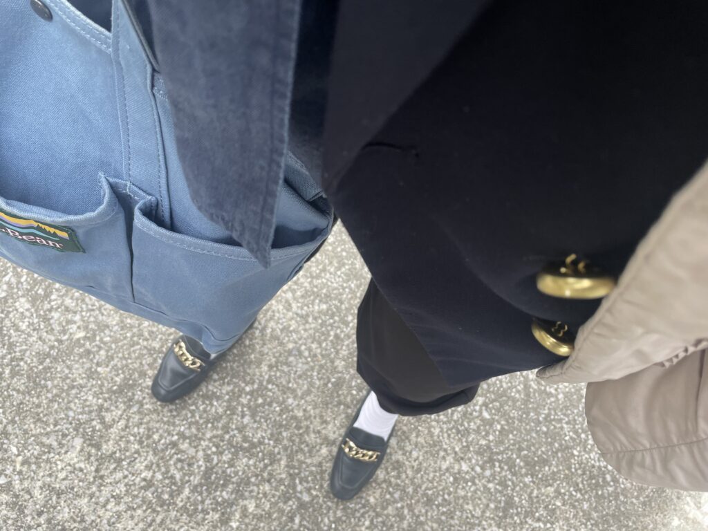 ユニクロGUコーデ2025年2月足元写真2 LEE100人隊 TB はな 今日なに着てる