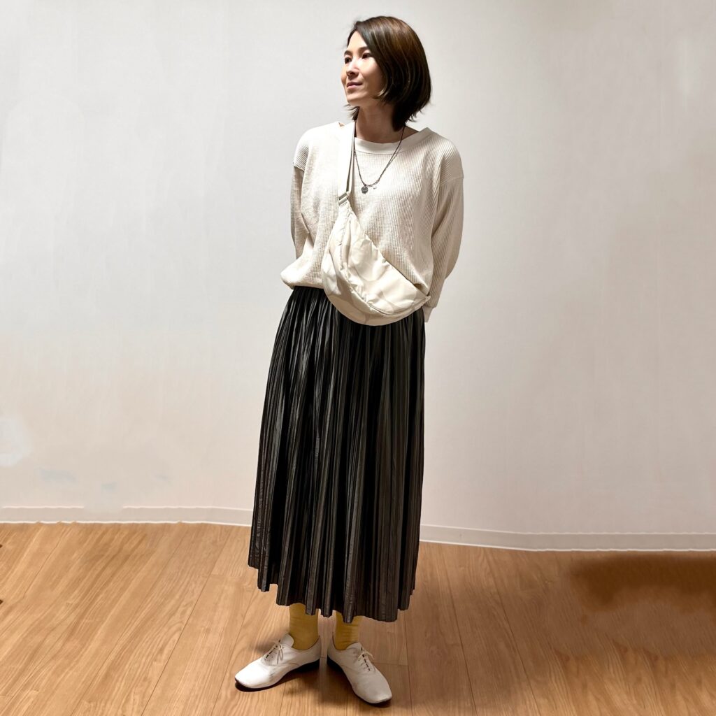 服　バッグ　コーデ