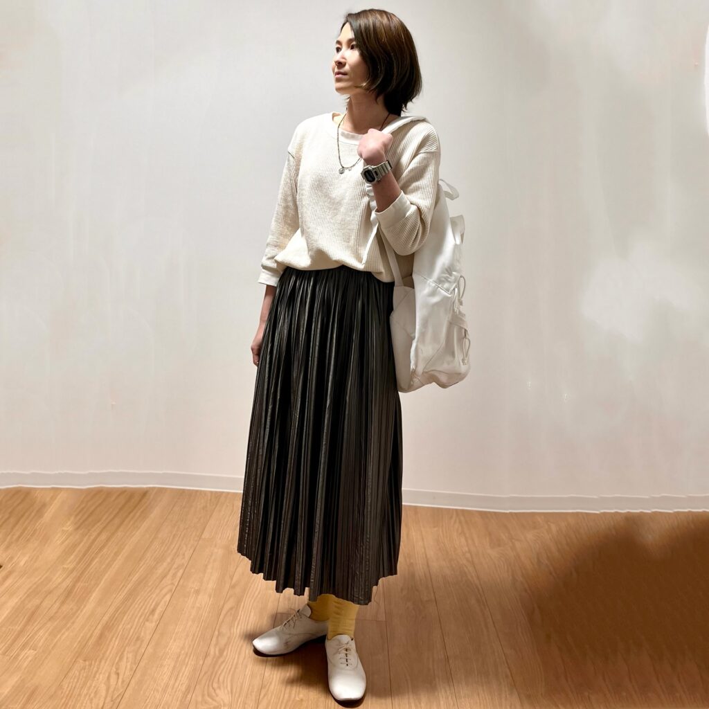 服　バッグ　コーデ