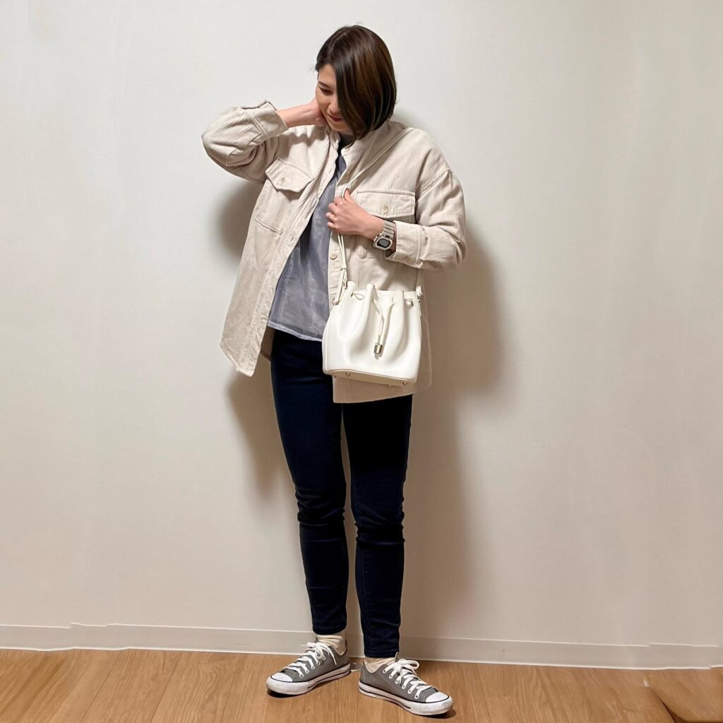 服　コーデ　バッグ