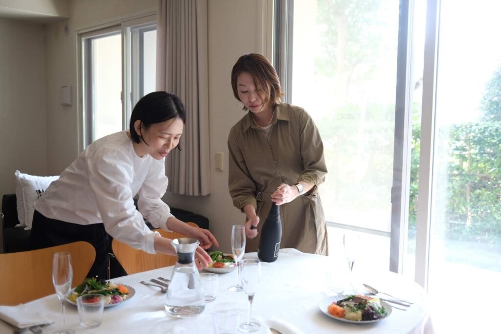 写真：TBあきちゃんとOGふうこちゃん