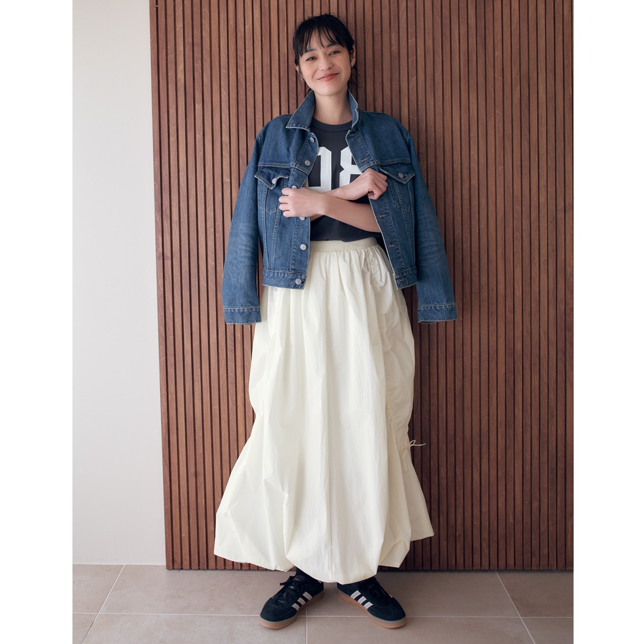 明日なに着る0327　モデル／竹下玲奈