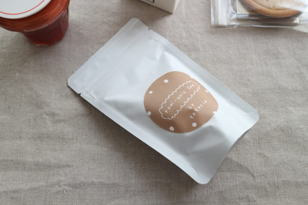 ロミユニ romi-unie 紅茶