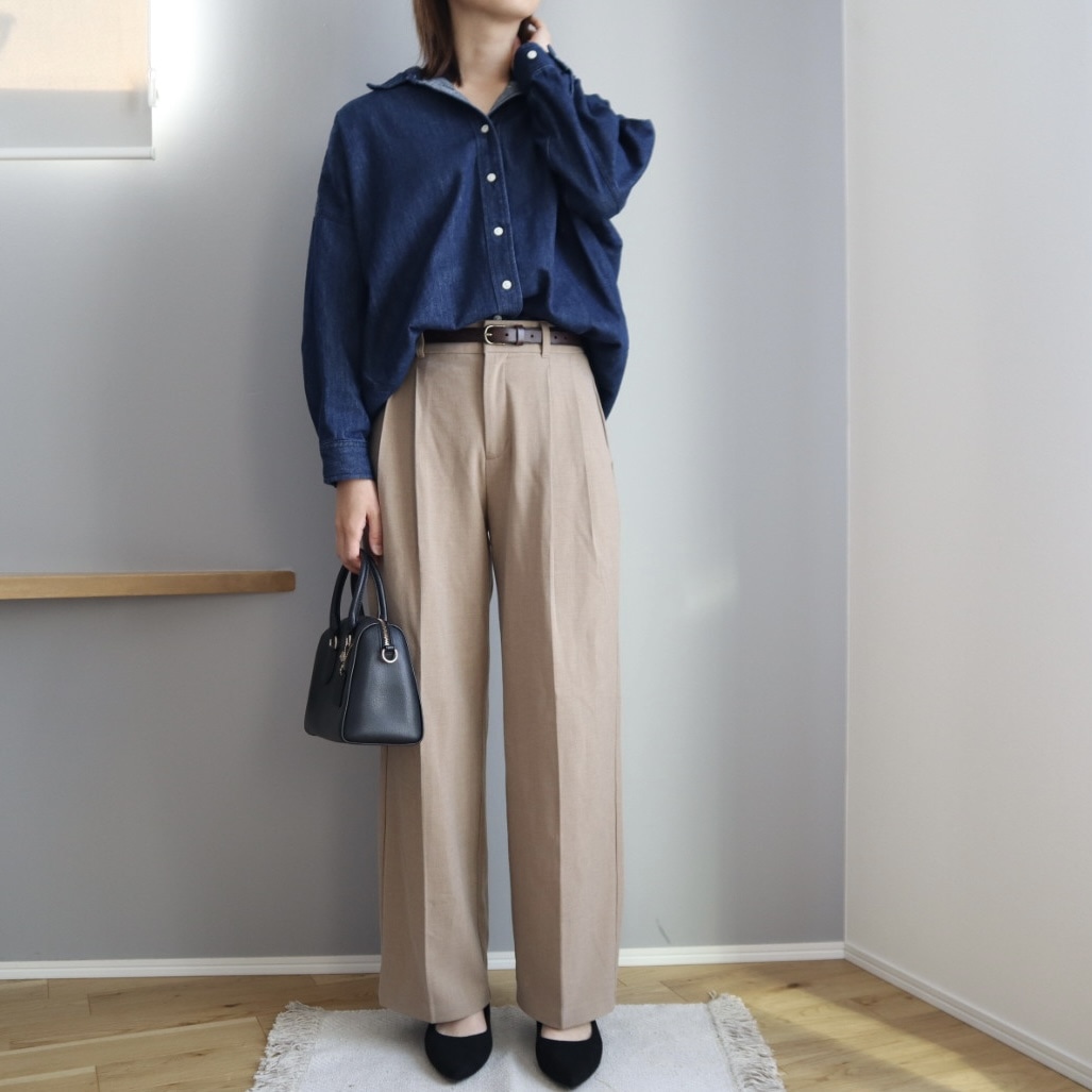 GU タックワイドパンツ