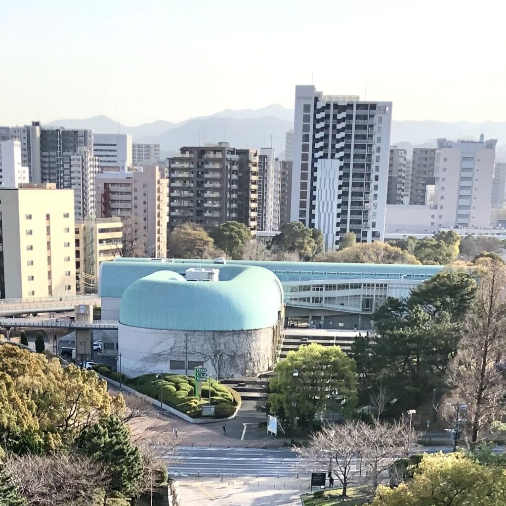 北九州市立図書館