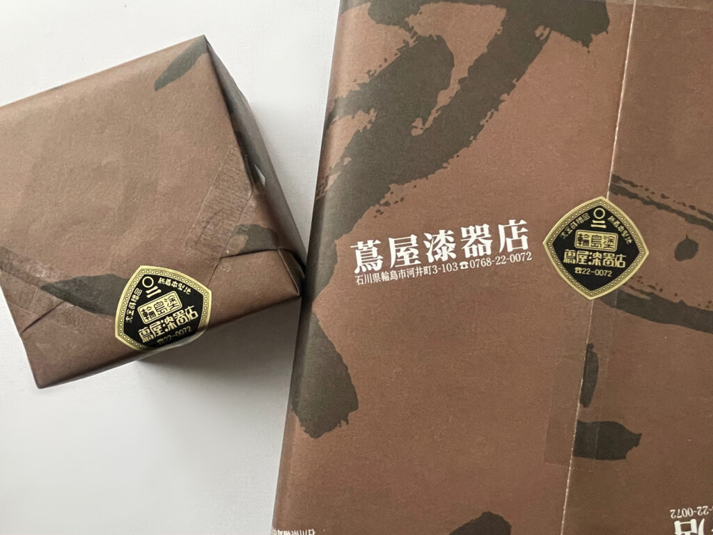 蔦屋漆器店の包み紙