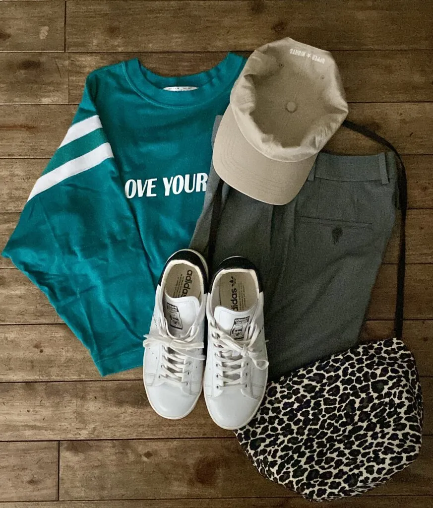 40代ママの運動会コーデ　ユニクロのタックワイドパンツ