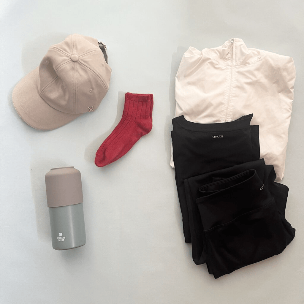 30代ママの運動会コーデ　ヨガウェア×ユニクロのUVカットパーカ