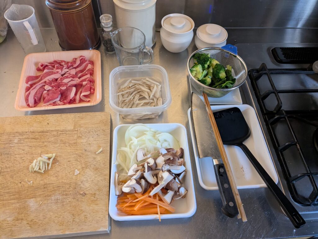 写真：昼ご飯、晩御飯の下ごしらえ