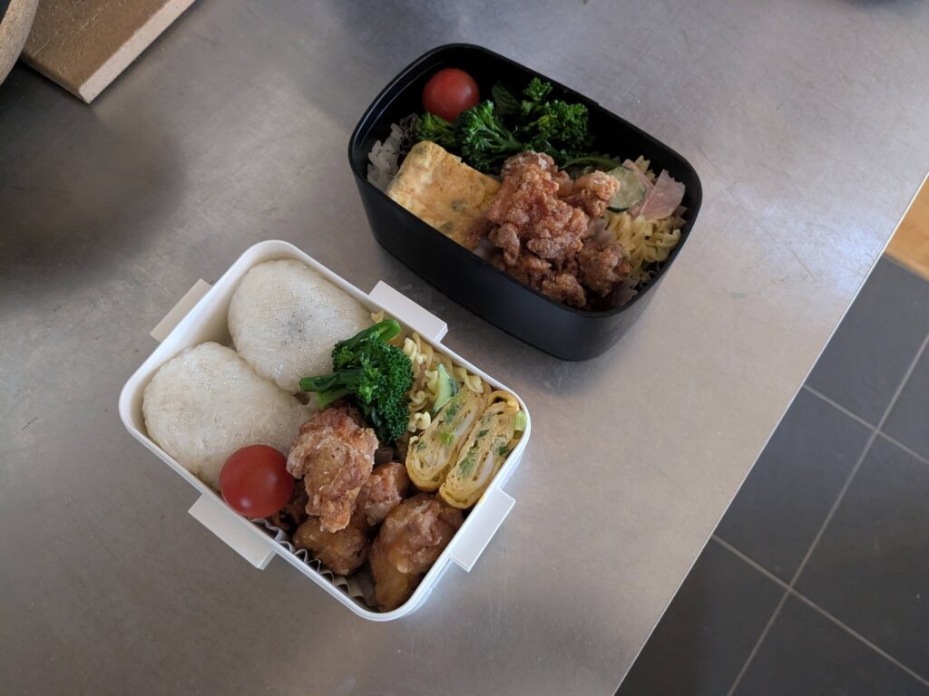 写真：お弁当　唐揚げ