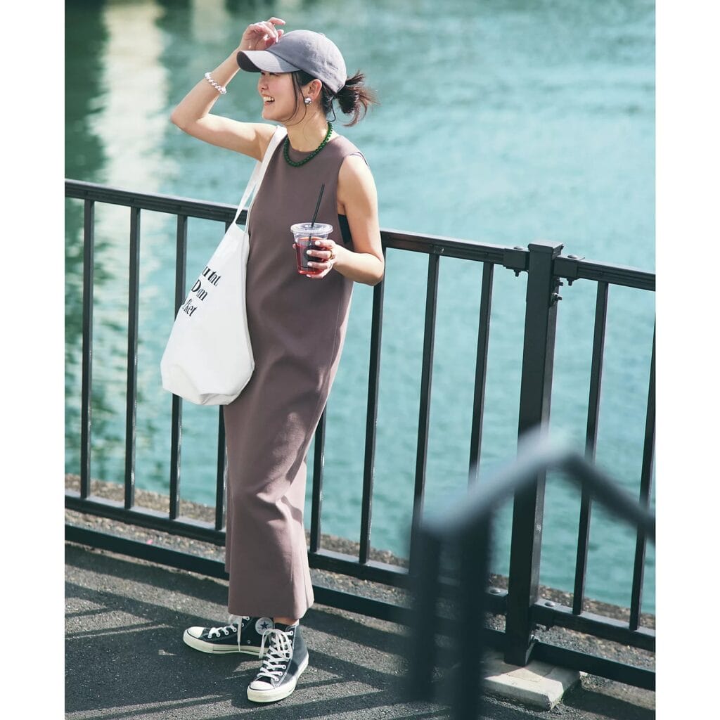 Demi-Luxe BEAMS
【LEE別注】【洗える】アメリカンスリーブ ニットワンピース
￥25,300