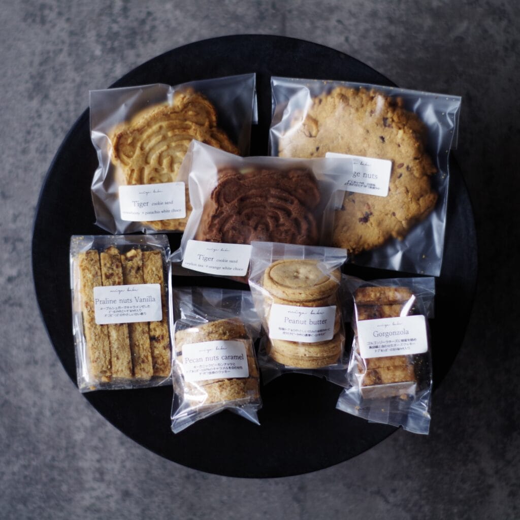 写真：miya bake、焼き菓子、物撮り、上から、全体