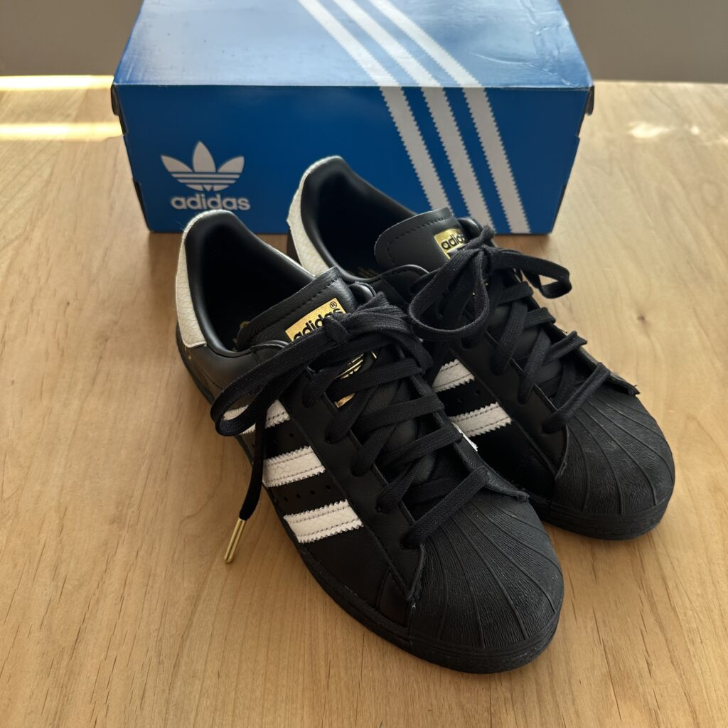 アディダス「adidas SUPERSTAR GTX atmos G-SNK」靴単体