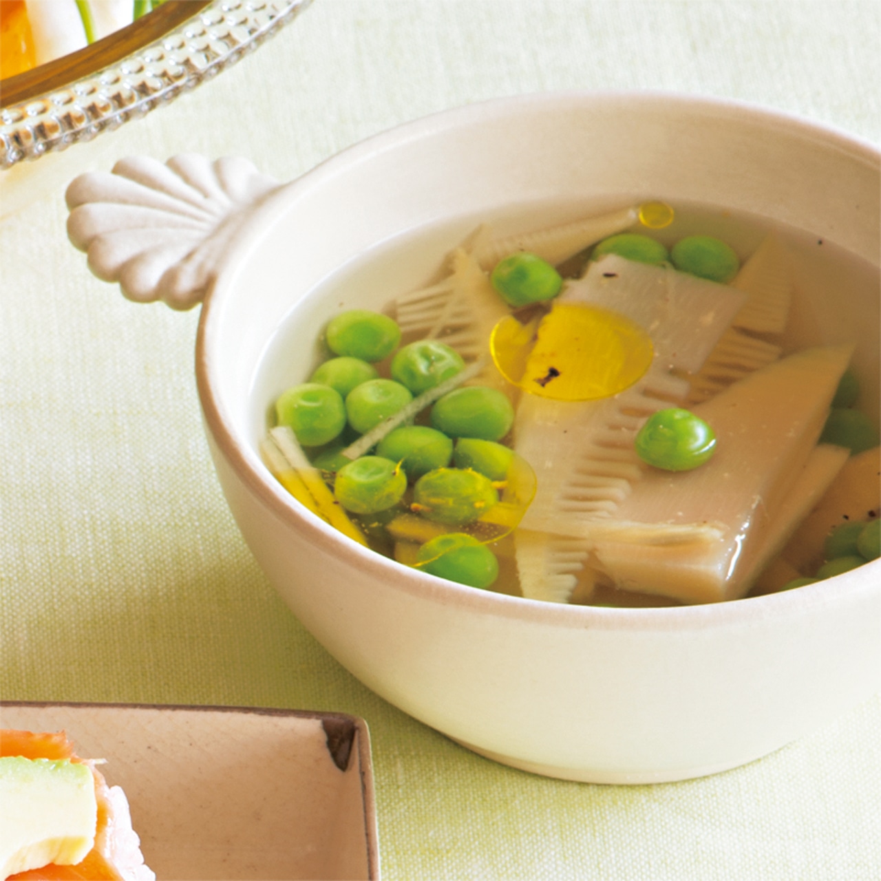 「たけのことグリーンピースのジンジャースープ」レシピ/ワタナベマキさん