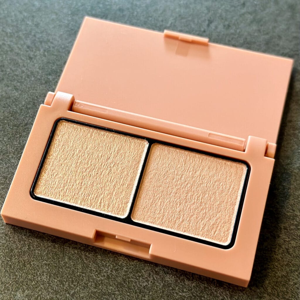 【エテュセ】アイエディション(20 ぬくもりコーラル)