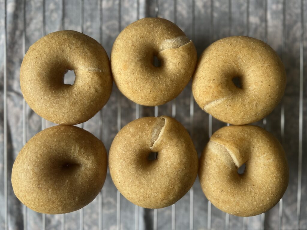 【沖縄】「寒緋桜(カンヒザクラ)の実」を使って天然酵母パン作り③TB icoco